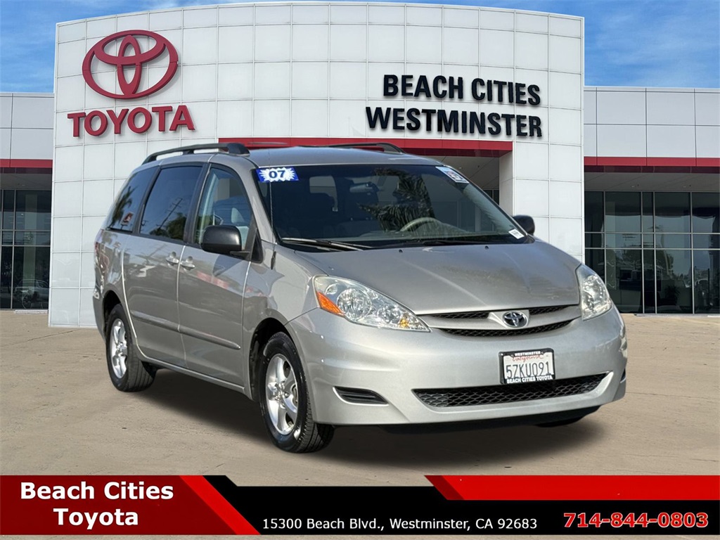 Used 2007 Toyota Sienna LE with VIN 5TDZK23CX7S054495 for sale in Westminster, CA
