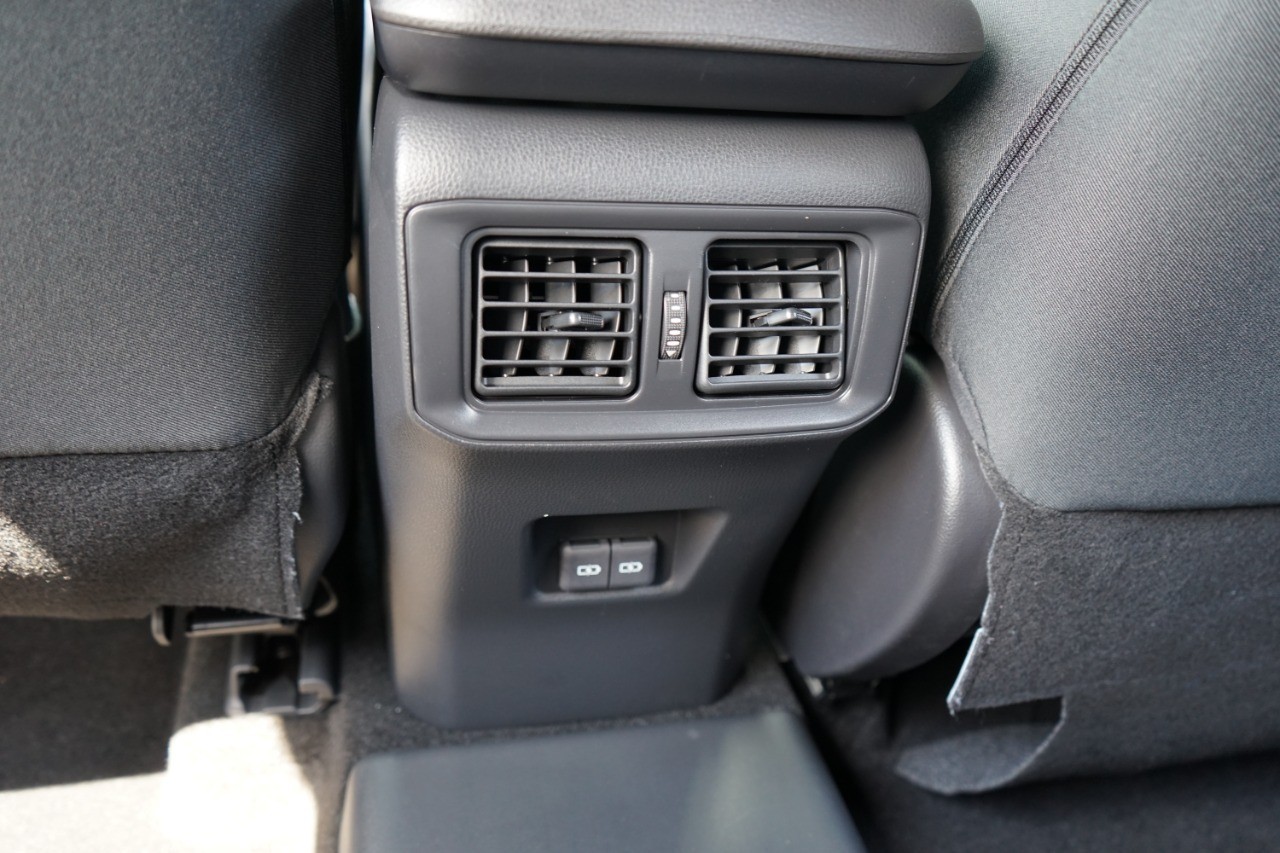 2023 Toyota RAV4 Prime SE photo 26