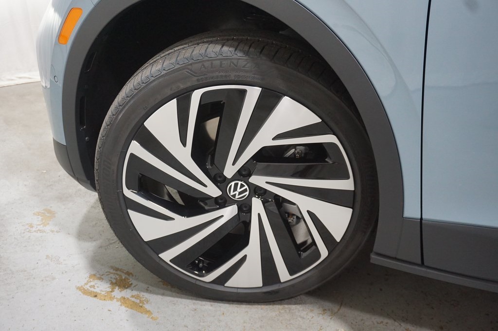 2025 Volkswagen ID.4 Pro Plus photo 33