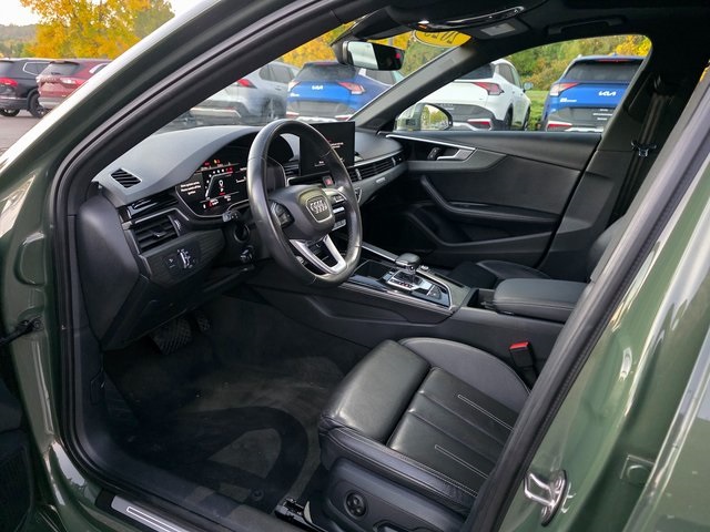 2023 Audi A4 45 S line Premium Plus photo 12