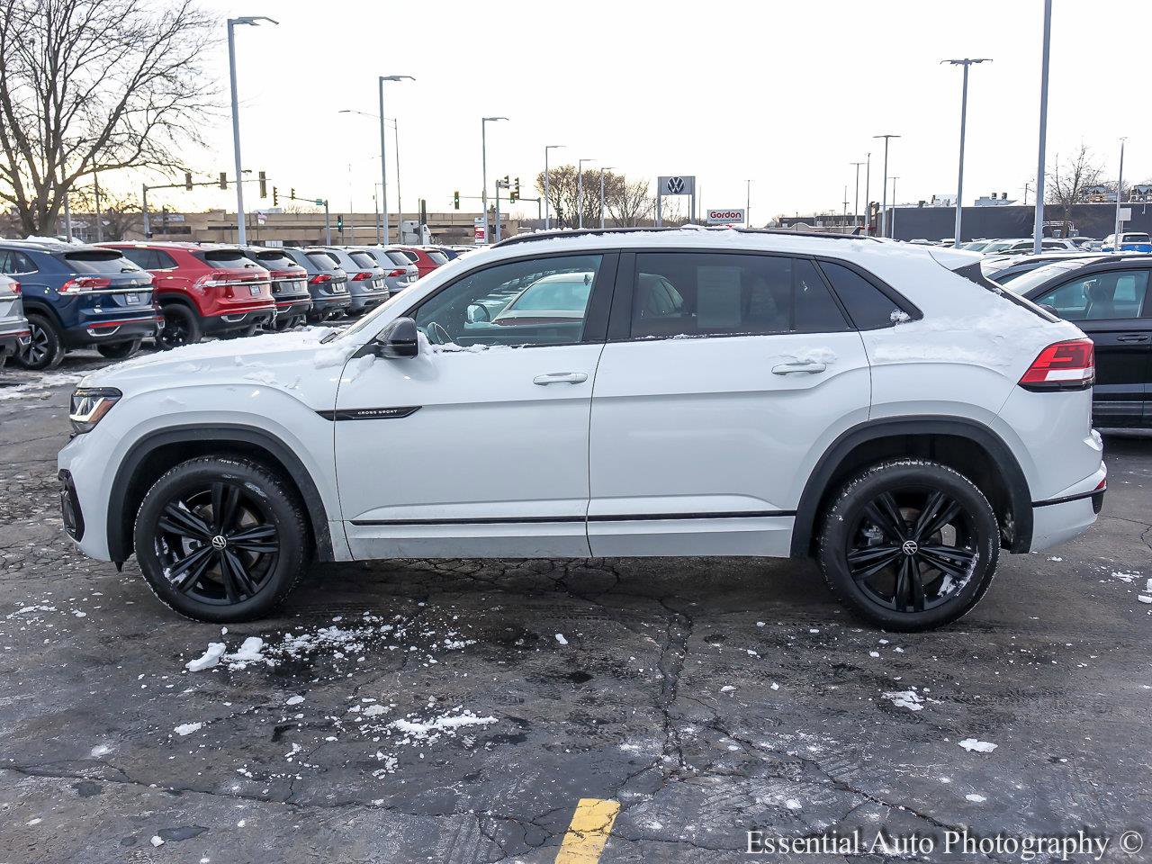 2023 VOLKSWAGEN ATLAS - Image 3