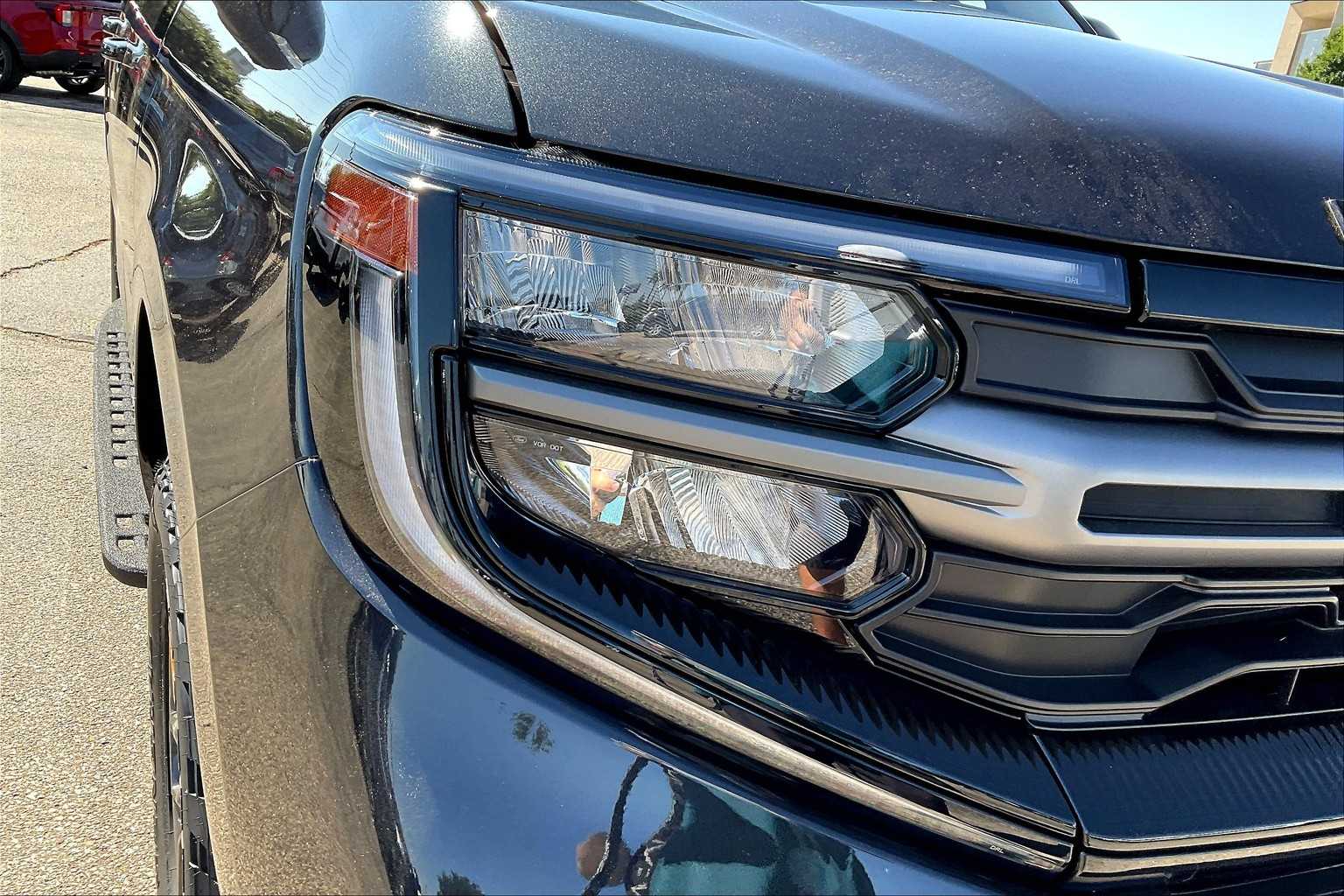 2025 Ford Expedition photo 13