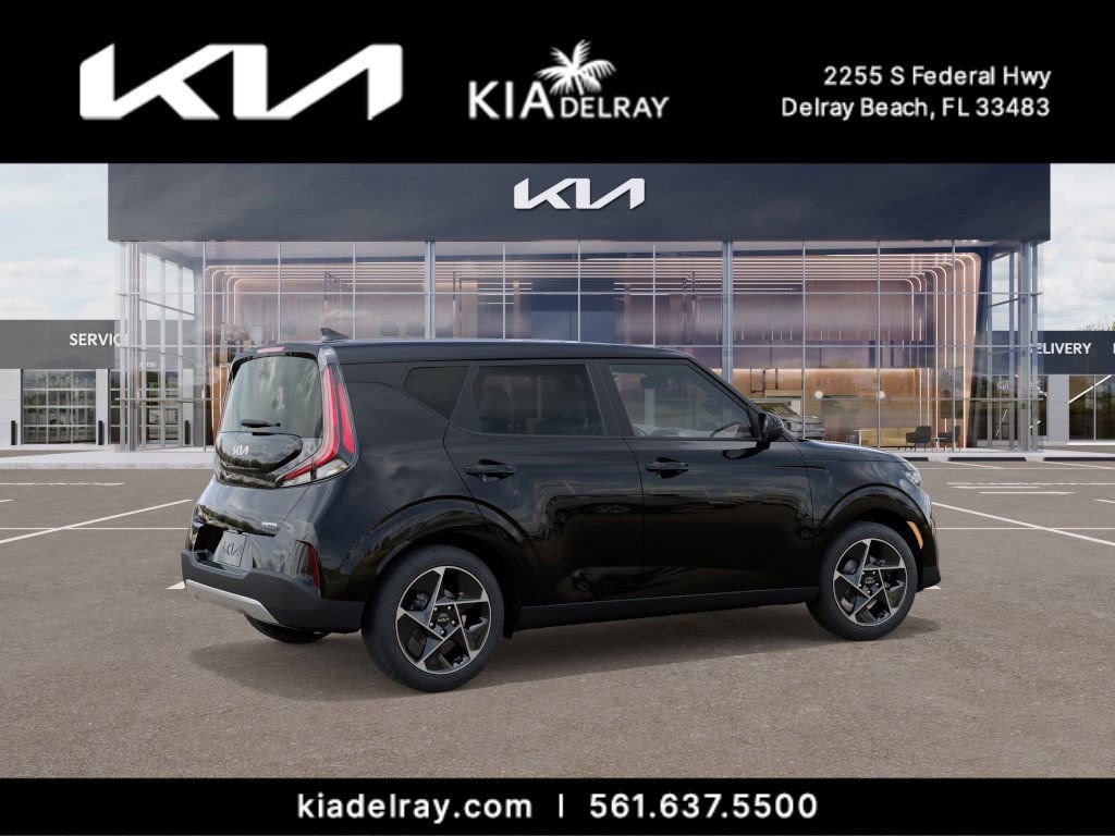 2025 Kia Soul EX photo 2