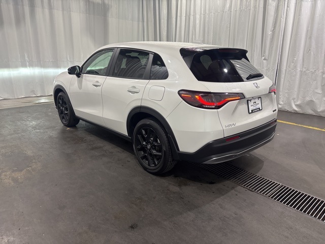 2025 Honda HR-V Sport photo 4