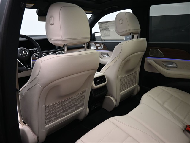 2026 Mercedes Benz GLE 450 4MATIC photo 4