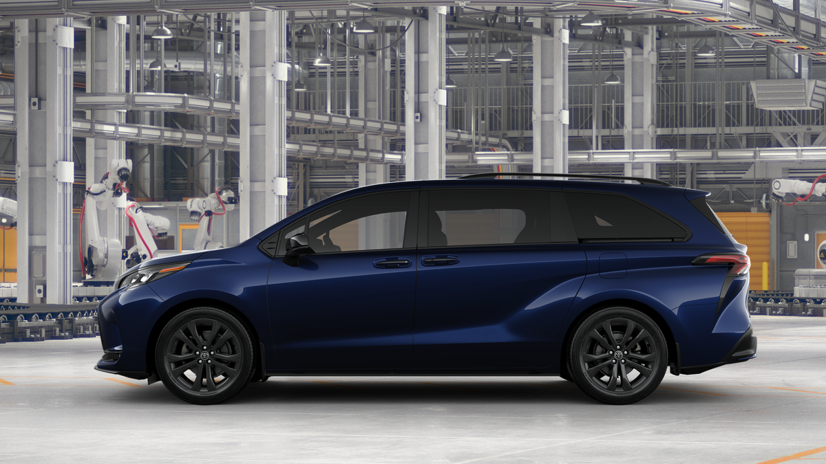 2025 Toyota Sienna XSE photo 4
