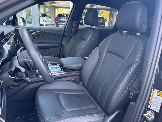 2025 Audi Q7 55 Premium photo 14