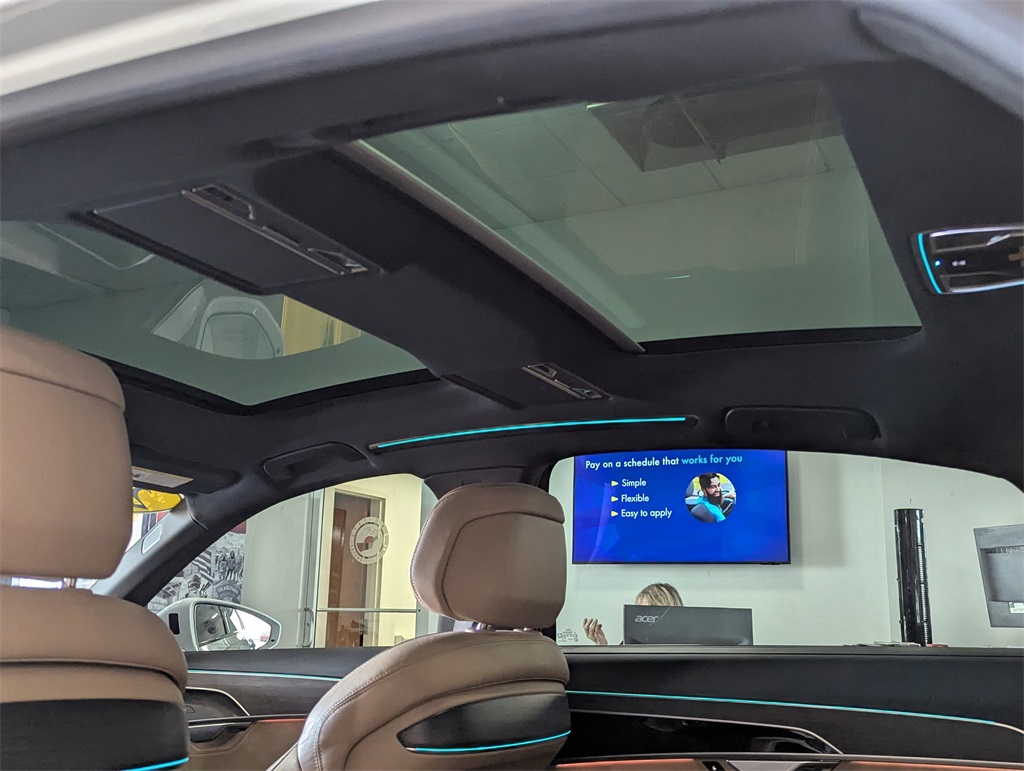 2021 Audi A8 L 55 Quattro photo 28