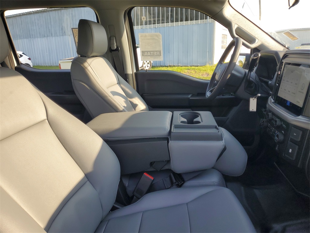 2025 Ford F-150 XL photo 26