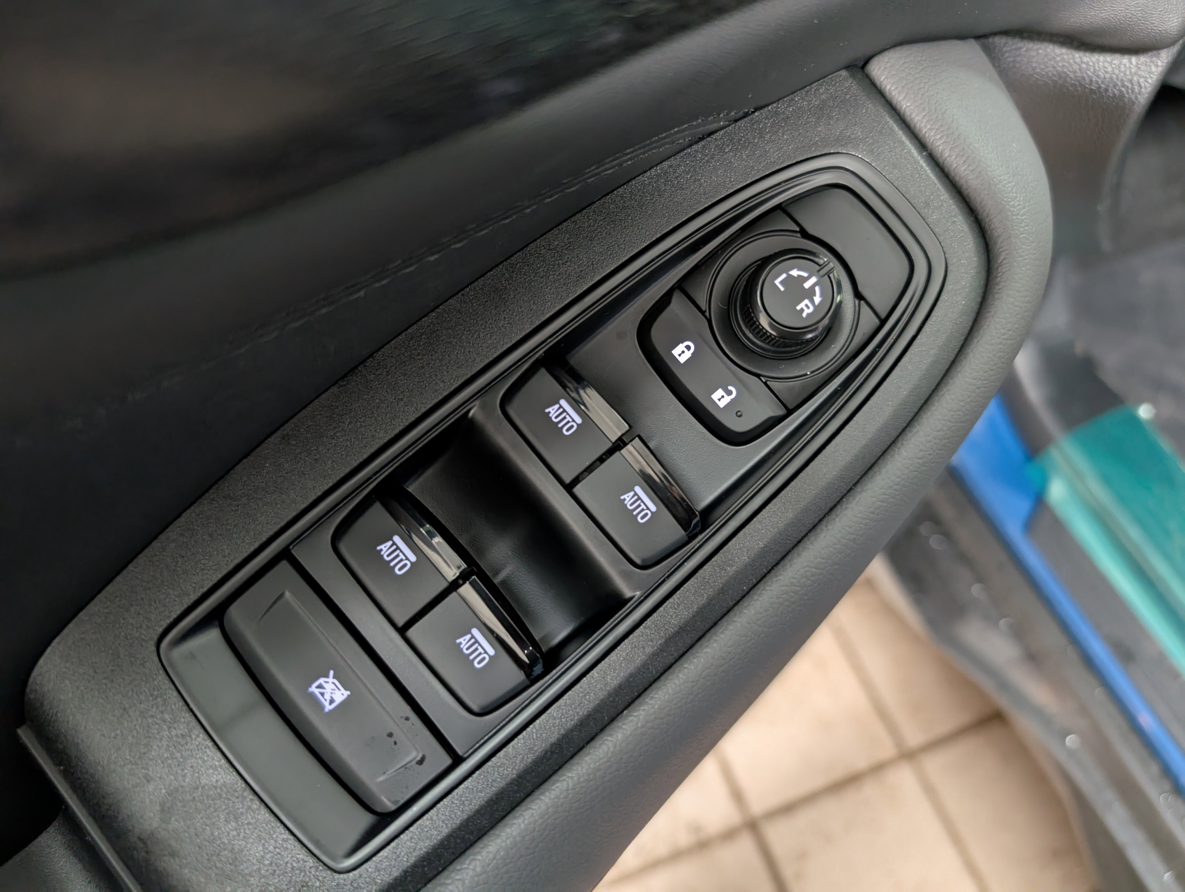 2025 Subaru Outback Wilderness photo 20