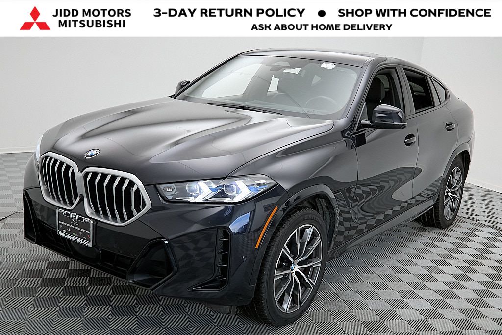 2025 BMW X6 40i's photo