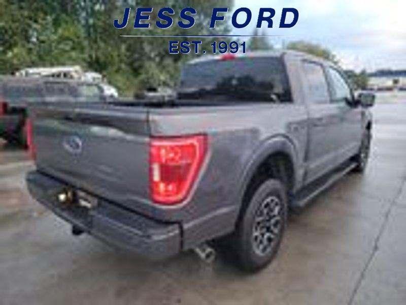 2023 Ford F-150 XLT photo 2