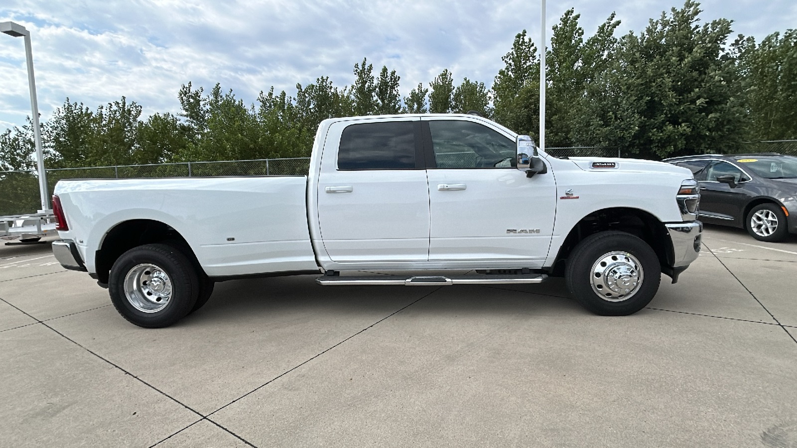 2026 Ram 3500 Laramie photo 2