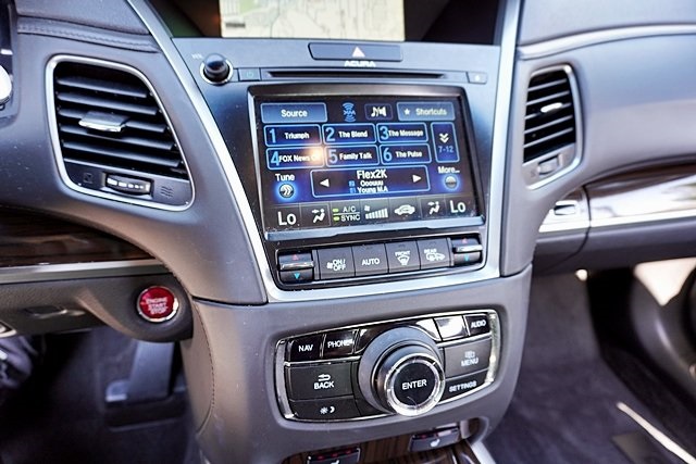 2017 Acura RLX Technology photo 26