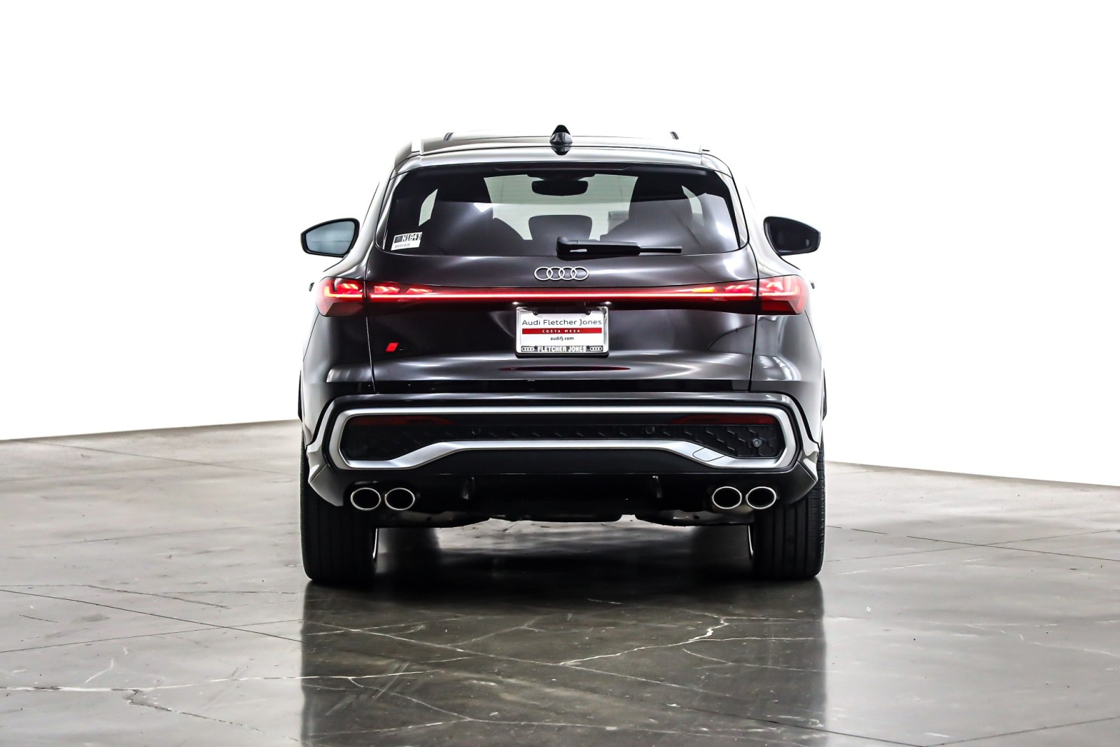 2025 Audi SQ5 Prestige photo 3