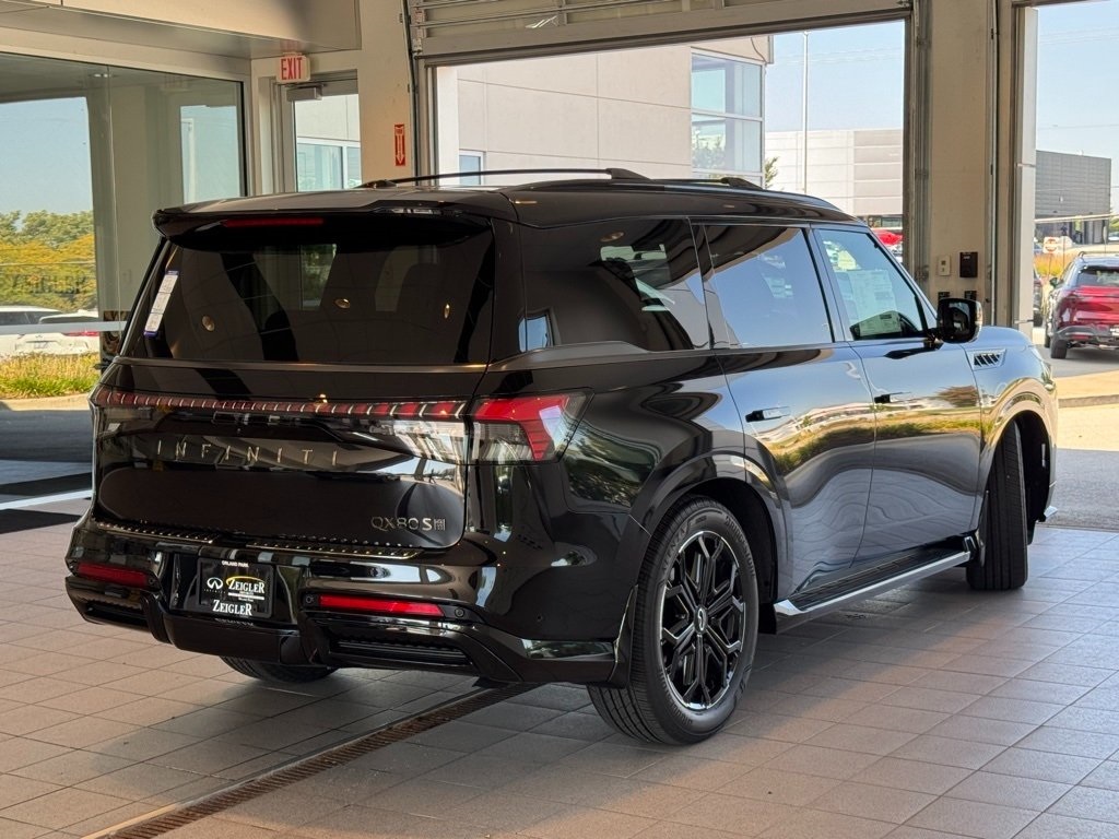 2026 Infiniti QX80 Sensory photo 6