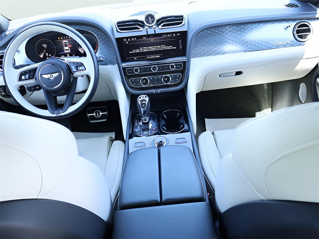 2023 Bentley Bentayga EWB Azure photo 13