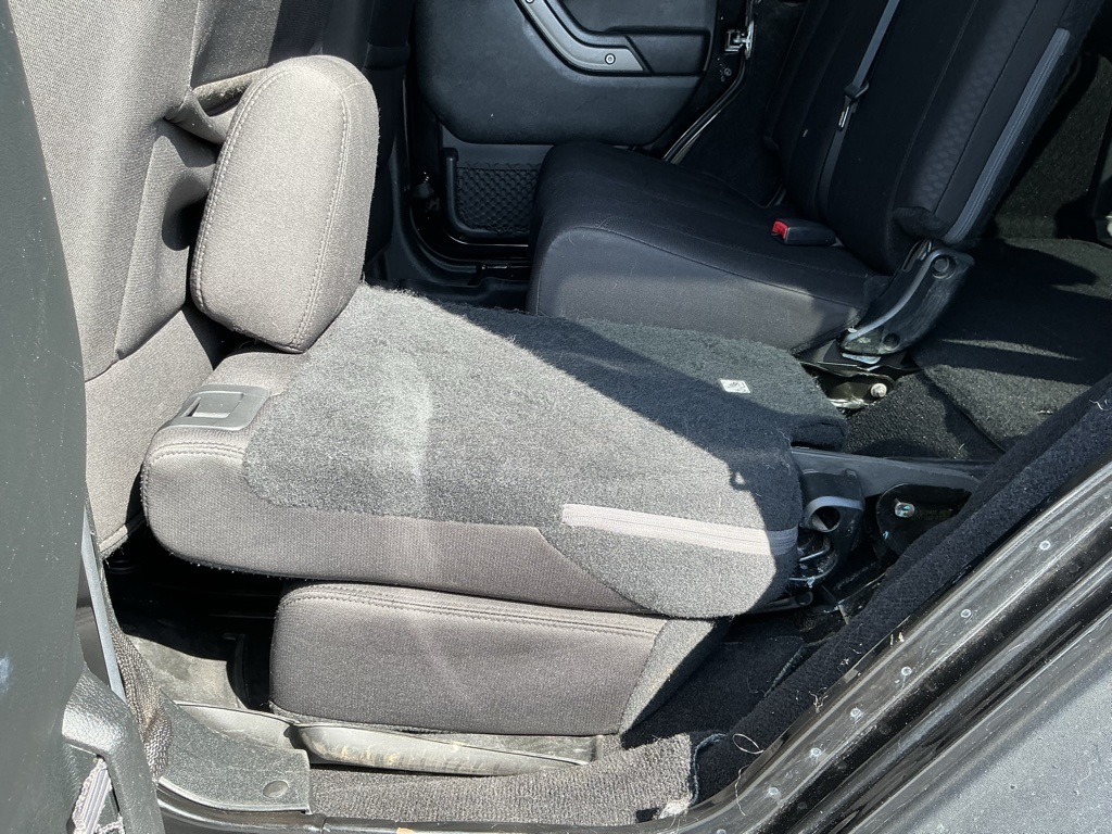 2018 Jeep Wrangler Unlimited Sport photo 36