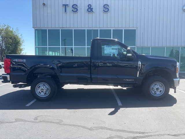 2025 Ford F-250 XL photo 2