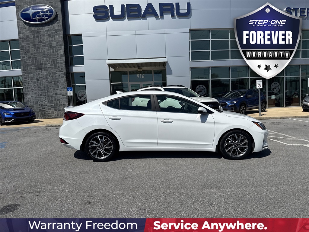2020 Hyundai Elantra Limited photo 6