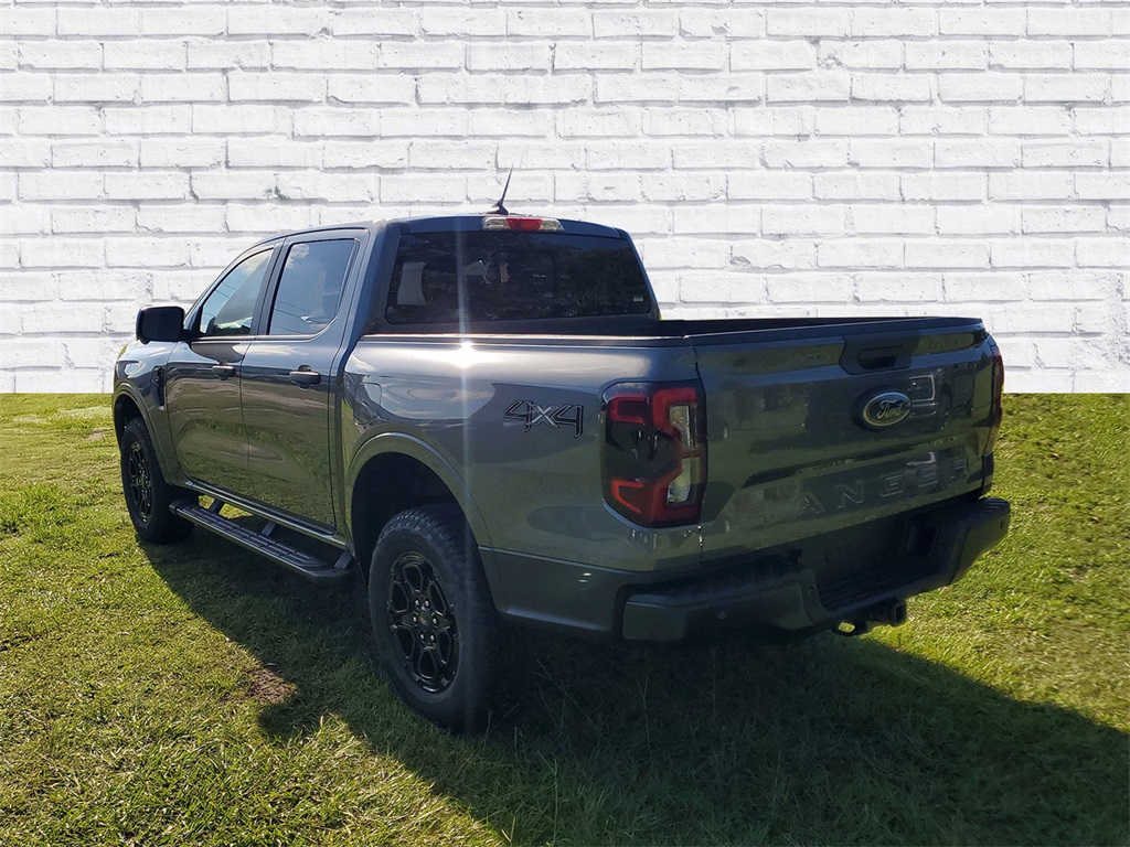2025 Ford Ranger XLT photo 3