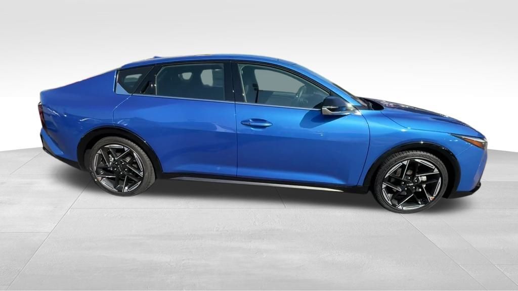 2025 Kia K4 GT-Line photo 7