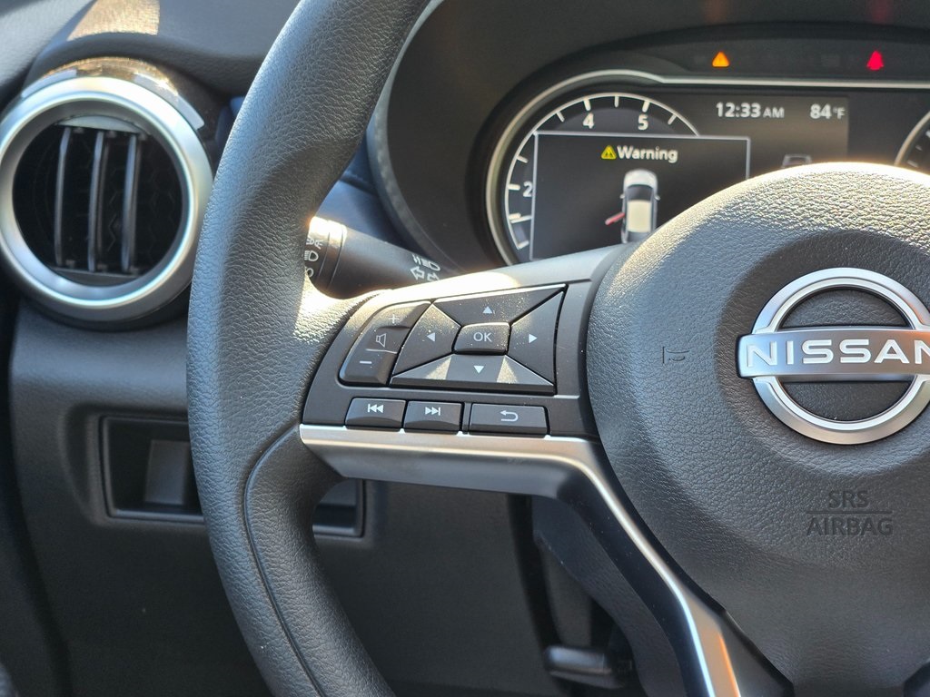 2025 Nissan Versa SV photo 15