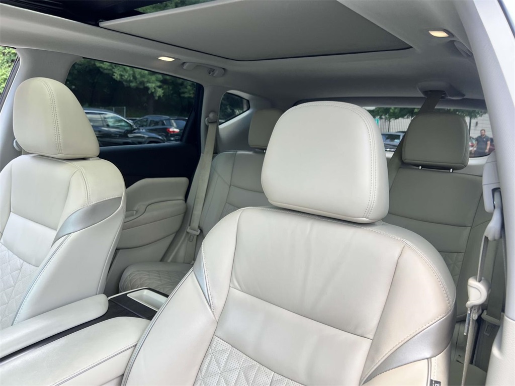 2019 Nissan Murano Platinum photo 19