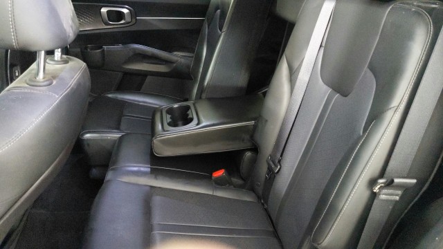 Used 2022 WHITE Kia S image 28