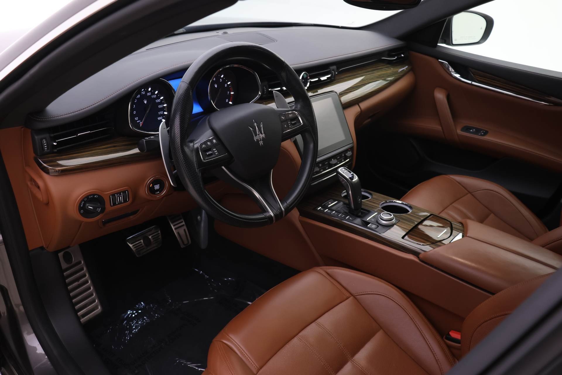 2020 Maserati Quattroporte Q4 GranSport photo 6