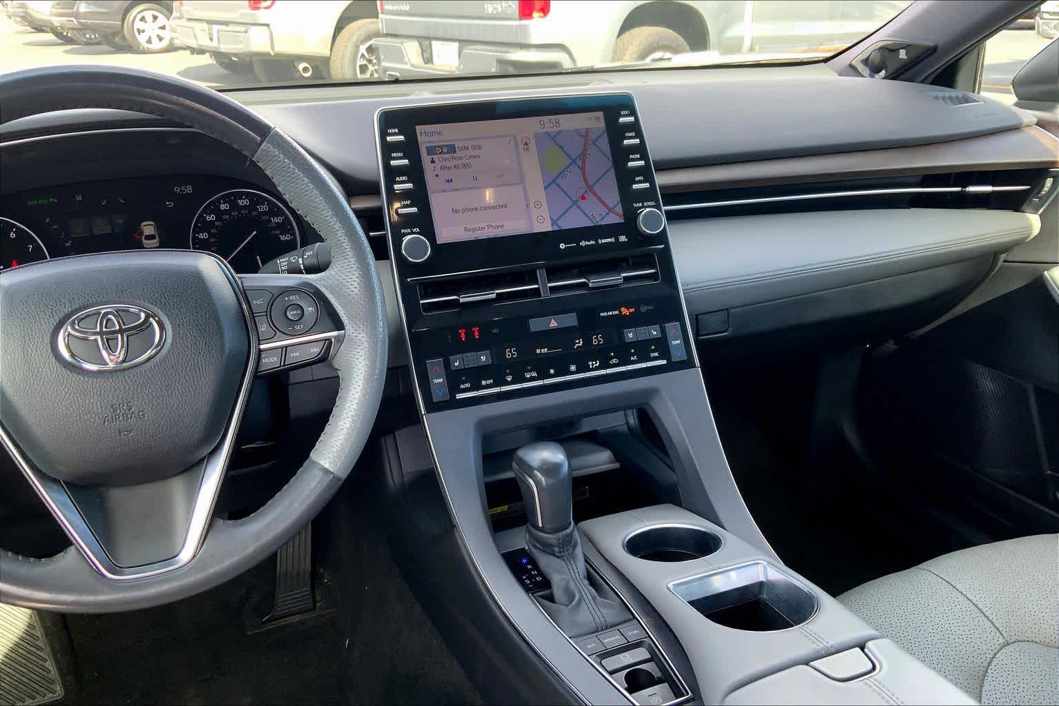 2022 Toyota Avalon Limited photo 3