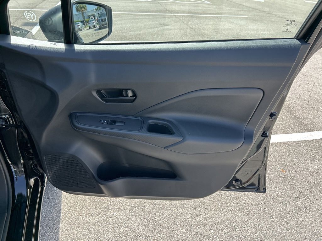 2025 Nissan Versa S photo 30