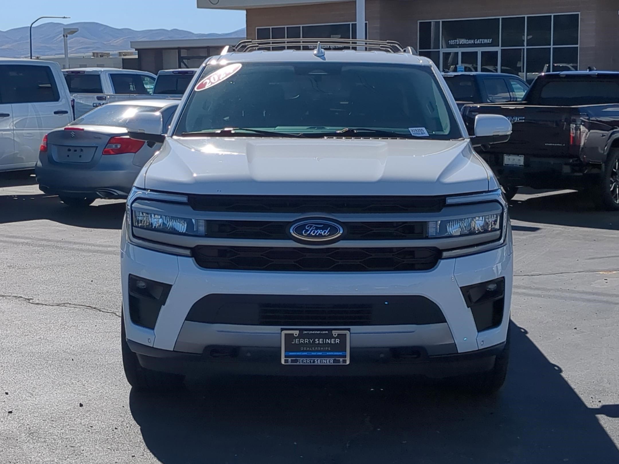 2024 Ford Expedition MAX XLT photo 8