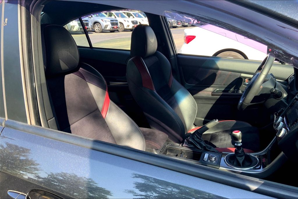 2017 Subaru WRX STI photo 6