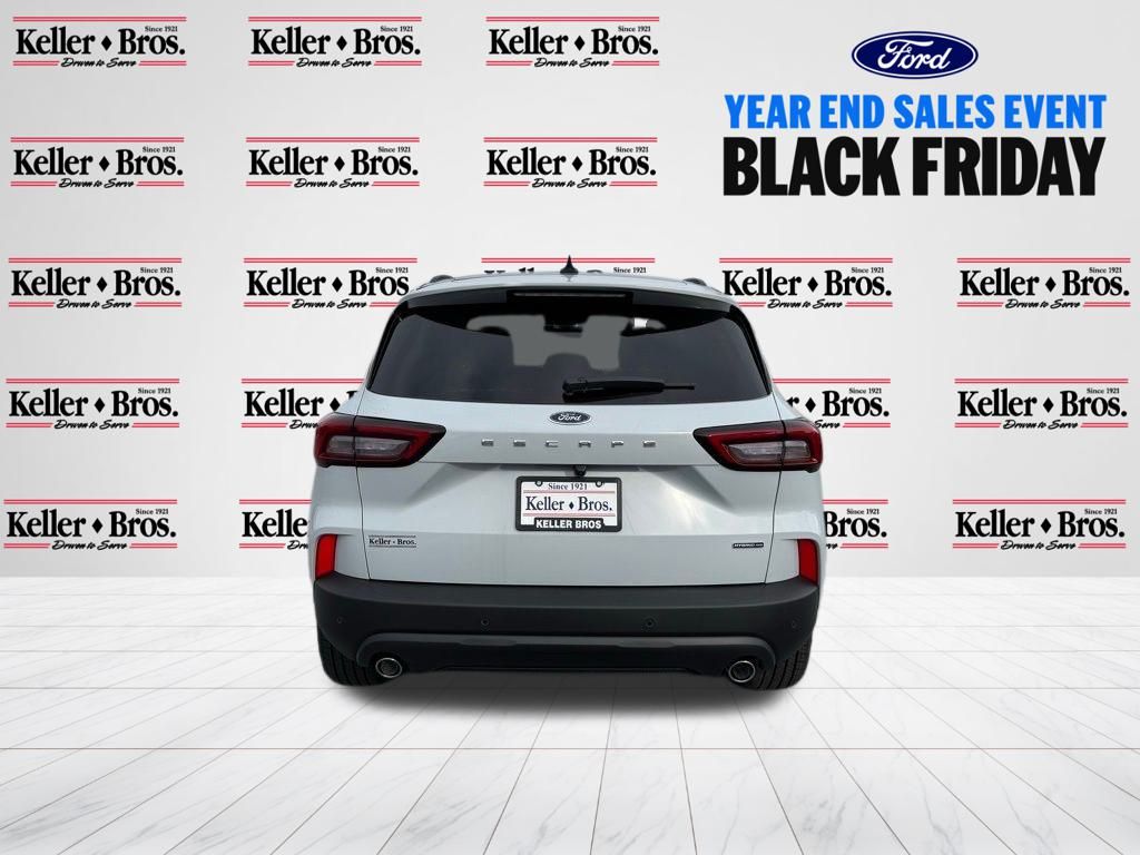 2026 Ford Escape Hybrid ST-Line Select photo 4