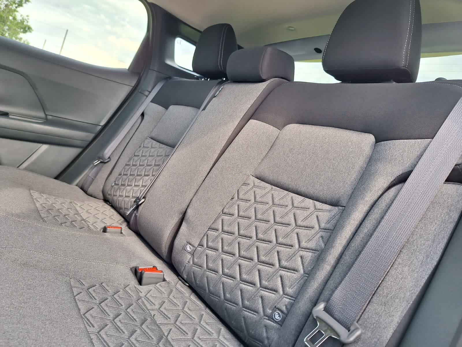 2025 Nissan Kicks SV photo 22