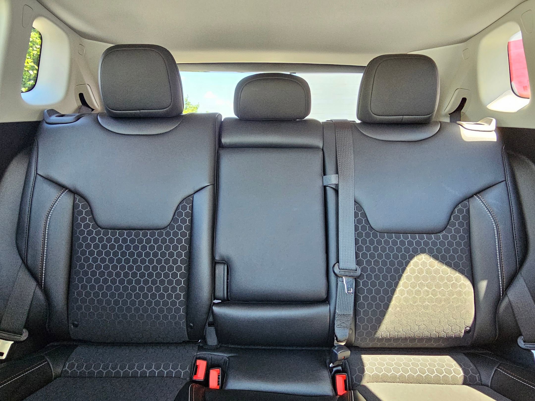2021 Jeep Compass Latitude photo 24