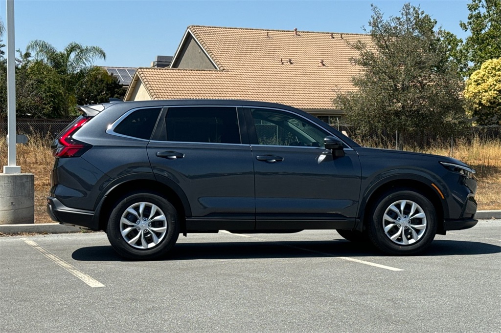2026 Honda CR-V LX photo 3