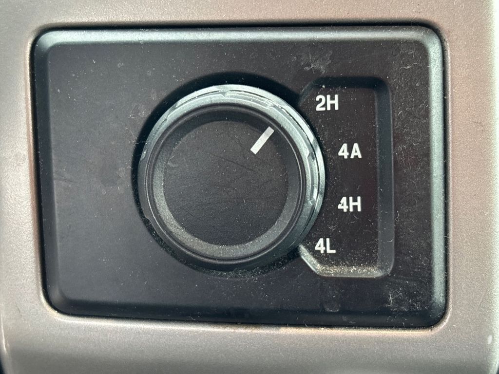2018 Ford F-150 Lariat photo 28