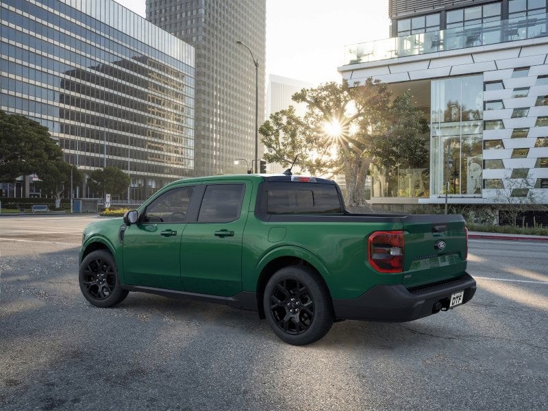 2025 Ford Maverick Lariat photo 3
