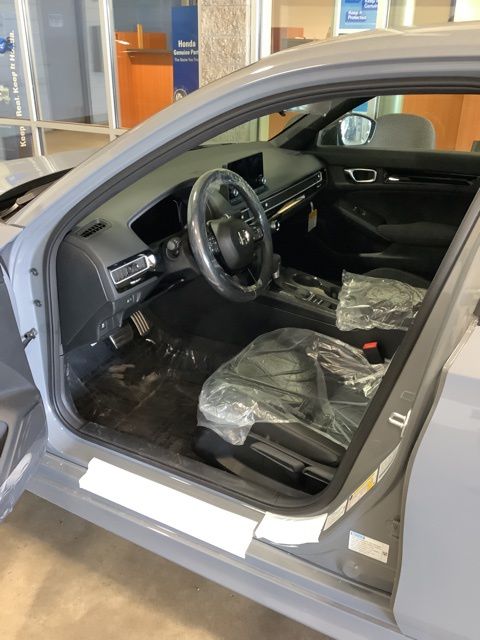 2025 Honda Civic Hybrid Sport photo 3