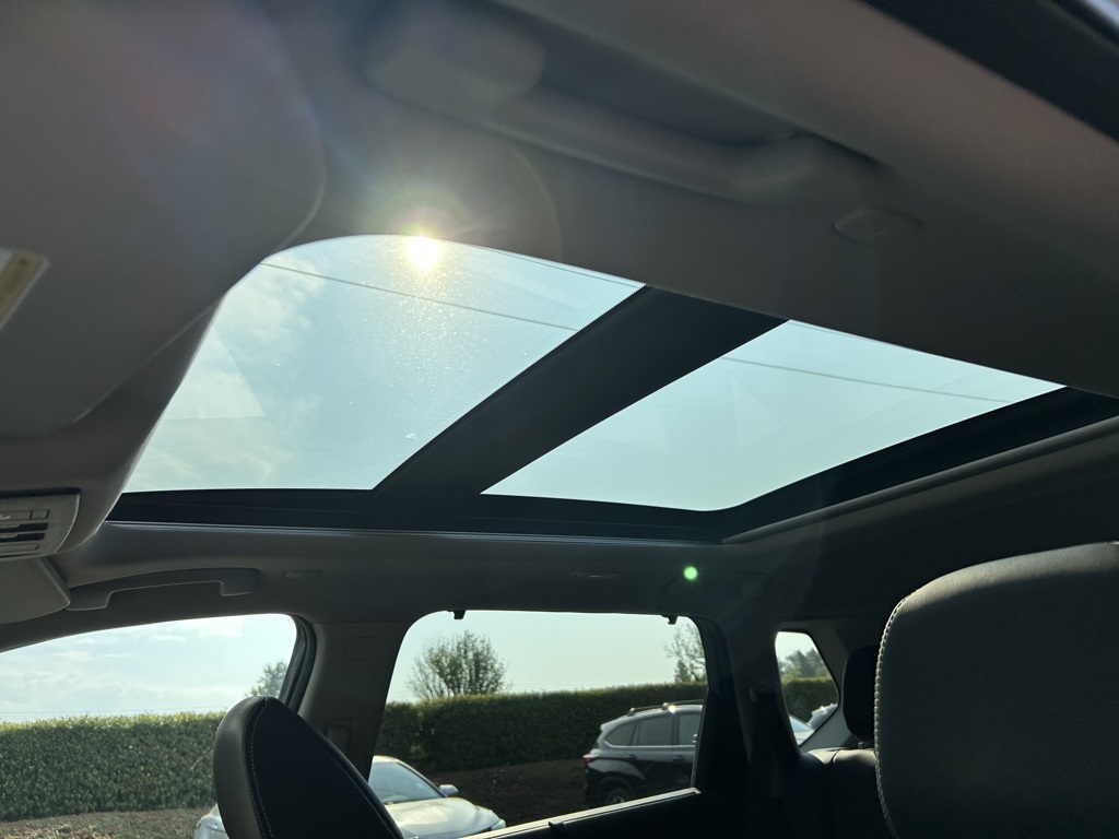 2022 Nissan Rogue SL photo 19