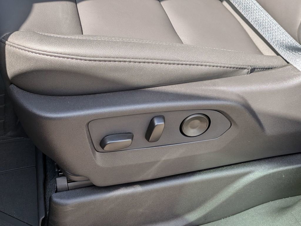 2026 Chevrolet Tahoe LT photo 12