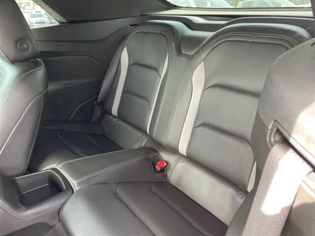 2021 Chevrolet Camaro 2LT photo 11