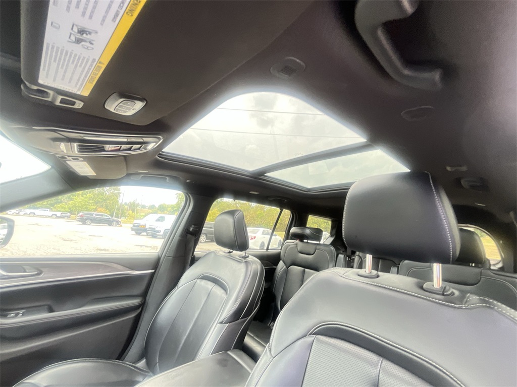 2024 Jeep Grand Cherokee Limited photo 21