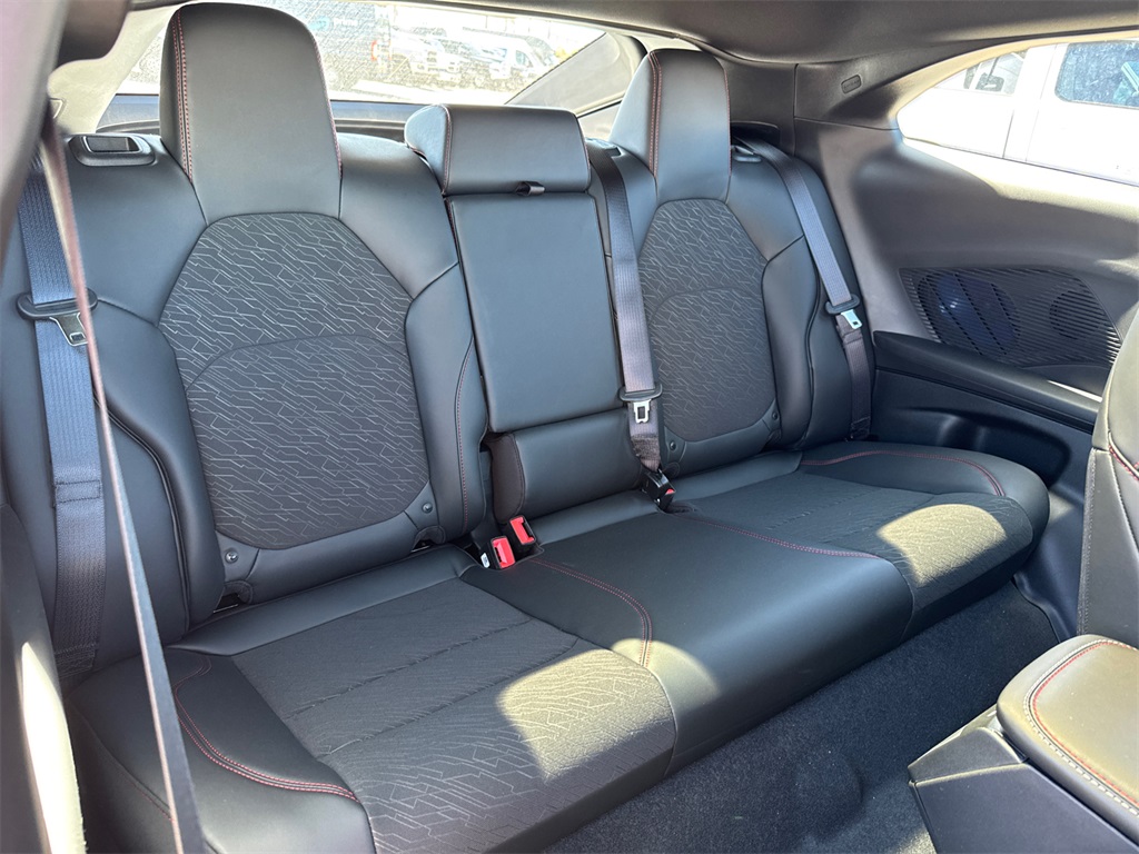 2025 Dodge Charger R/T photo 16