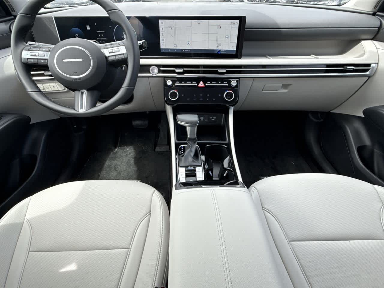 2025 Hyundai Tucson SEL Convenience photo 21
