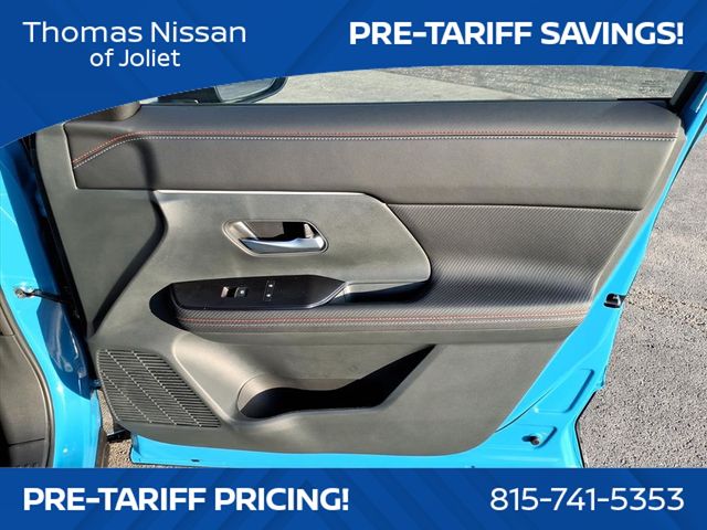 2026 Nissan Kicks SR photo 15