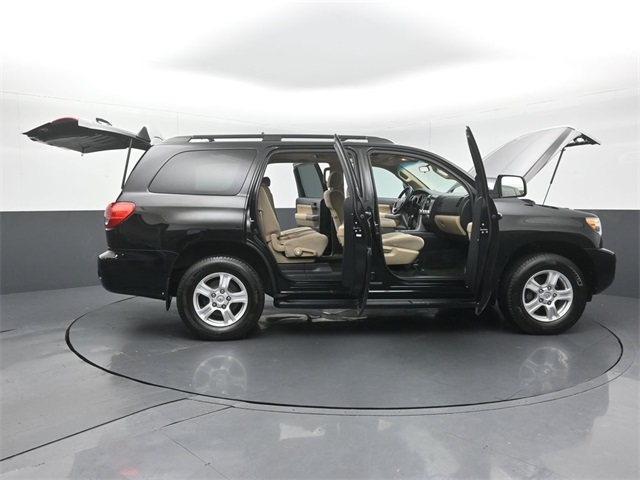 2012 Toyota Sequoia SR5 photo 48