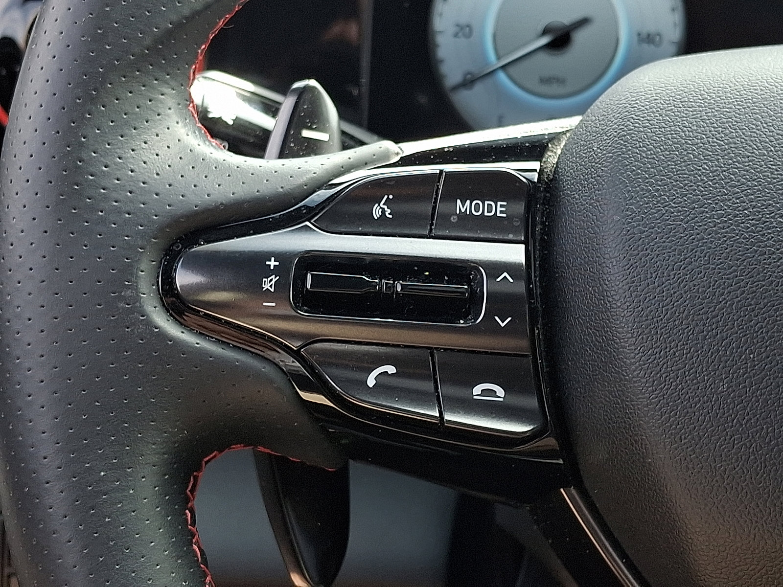 2023 Hyundai Elantra N Line photo 22